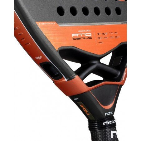 Pala de Padel Nox At10 Genius Attack 12k 2025